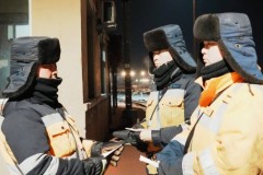 除夕夜坚守铁路一线 全力护航物流大通道